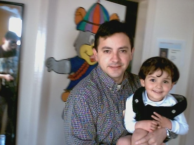 Santiago y Laura, Enero de 2002